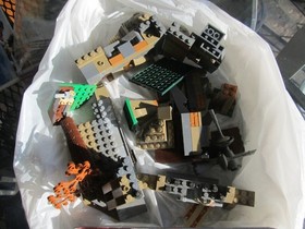 LEGO Star Wars 75139 Battle on Takodana w/Instructions, No Box, *NO MINIFIGURES*