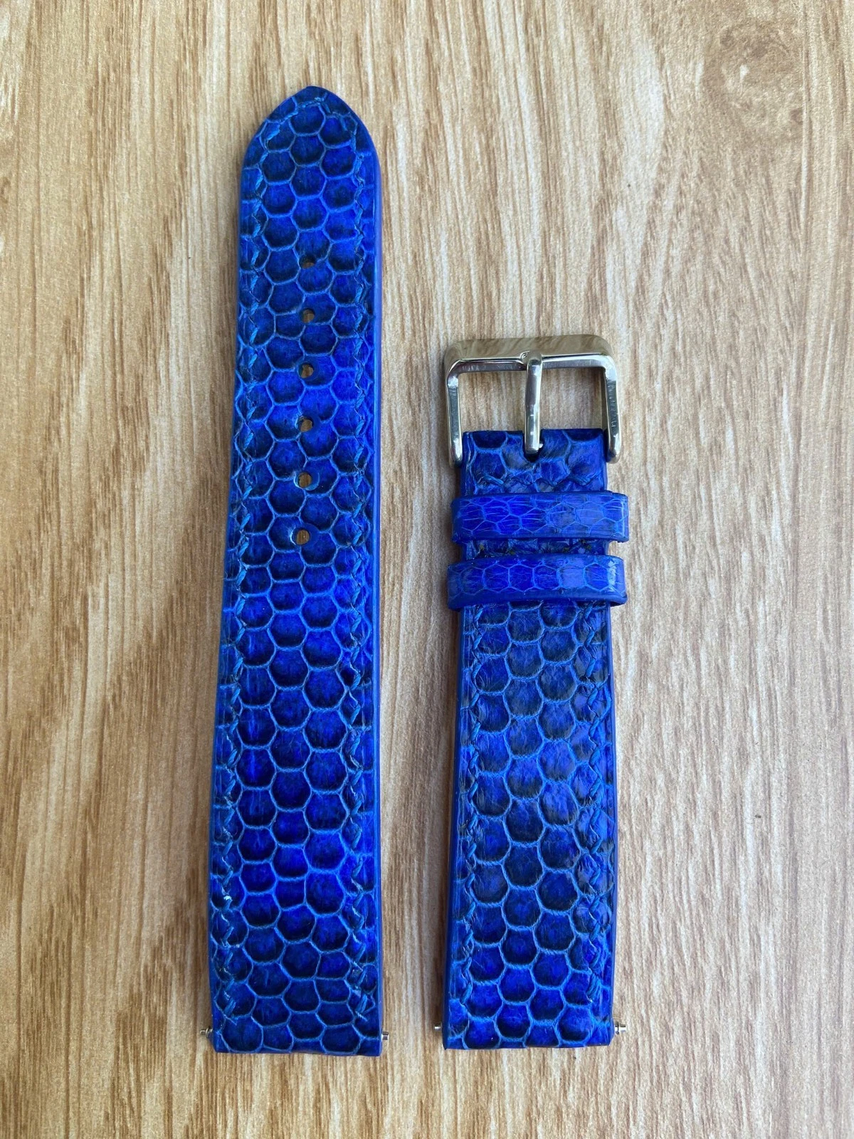 Size 22mm/20mm, Leather/Skin Snake Watch Strap Band Blue, Custom Strap