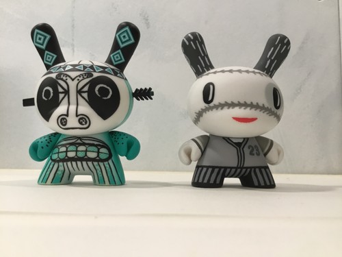 Kidrobot, Dunny serie 2 toni, figure in vinile 3", Steven Harrington & Aaron Meshon - Foto 3 di 19
