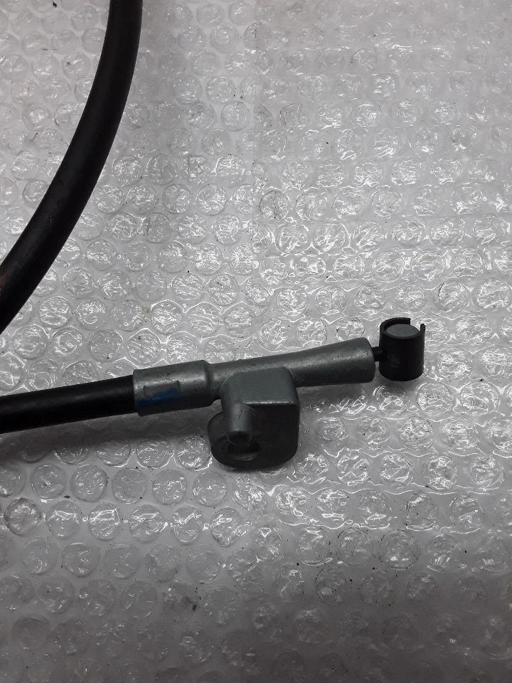 Cable de parada de freno de emergencia de estacionamiento Toyota Prius Z-93P 2002 Foto 2 de 4