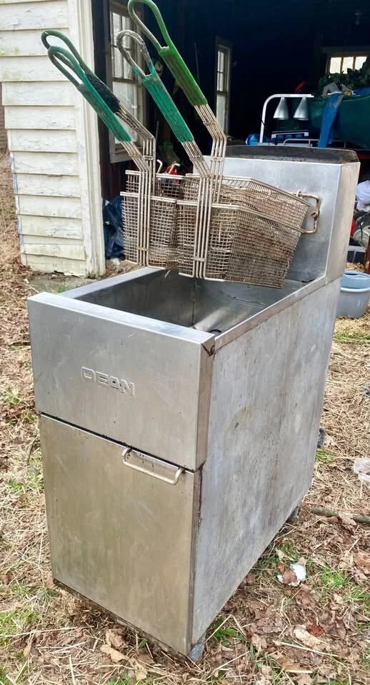  Dean SR42GNS 天然气 Super Runner 地面炸锅 - 43 磅容量) — 第 2/4 张图片