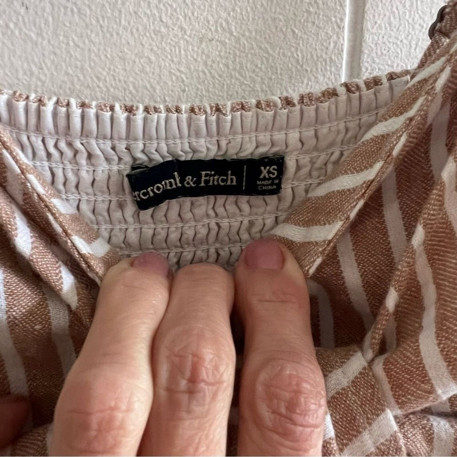 Abercrombie & Fitch Linen Blend Tan Striped Cutou… - image 5