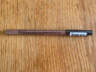 Neu & versiegelt NYX professioneller Make-up-Lippenstift zum Aufschieben - ZUCKERGLAS (SLLP08)