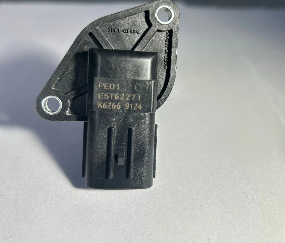 Air Flow Meter Sensor for MAZDA 3 6 CX-3 CX-5 CX-9 PE01-13-215 MAF AFM - Image 2 of 3