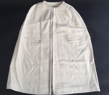 Bnwtt 100% Auth Emilio Pucci, Ladies Luxury Cream Cashmere Mix Cape. 36