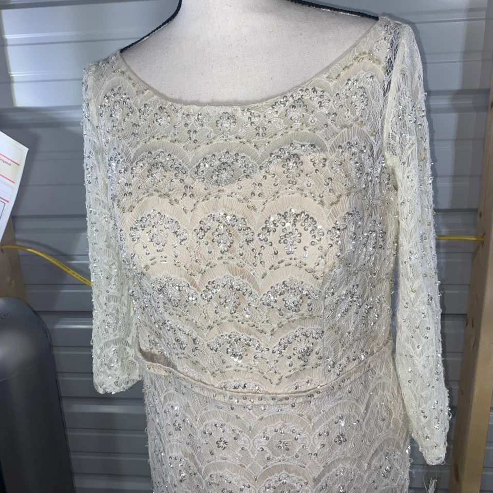 Vestido de novia formal Oleg Cassini con cuentas lentejuelas encaje blanco roto marfil talla 14 Foto 2 de 4