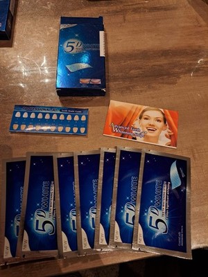5D White Zahnaufhellungs-Streifen   7 Packungen + Anleitung & Farbkarte