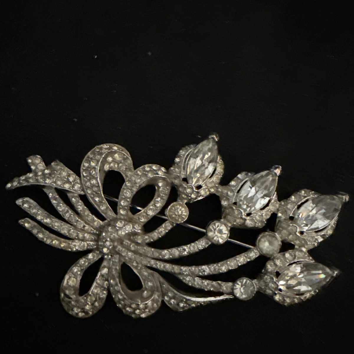 25+ Coro Vintage & Antique Fashion Brooches & Pins with Vintage