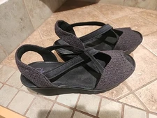 Skechers Parallel Piazza Wedge Sandals Womens Size 9 Black Comfort Slingback