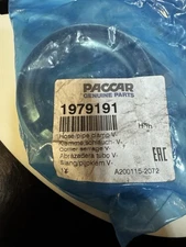 OEM Paccar Genuine Parts Engine Hose Pipe VBand V Band Clamp 1979191 New