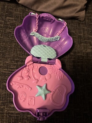 Bloopies Shellies Little Mermaid Dafine Bath Time Toy