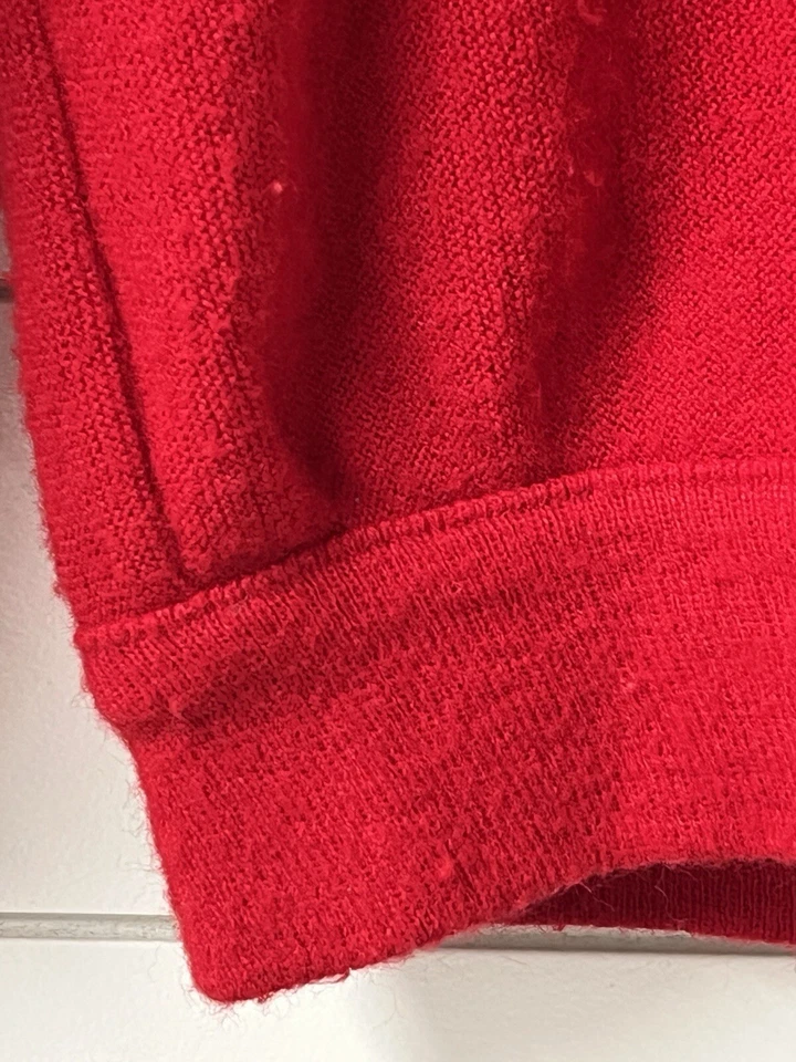 Suéter de Lana Vintage Lacoste Cuello en V Rojo Para Hombre Talla M Hecho en EE. UU. Foto 3 de 4