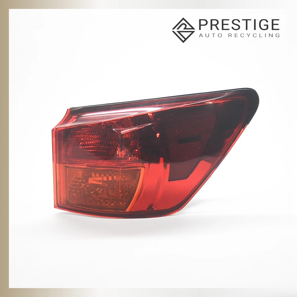 Luz trasera Lexus IS250 2006-2008 cuarto derecho 8155153171 OEM Foto 3 de 4