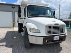 2003 Freightliner m2 106