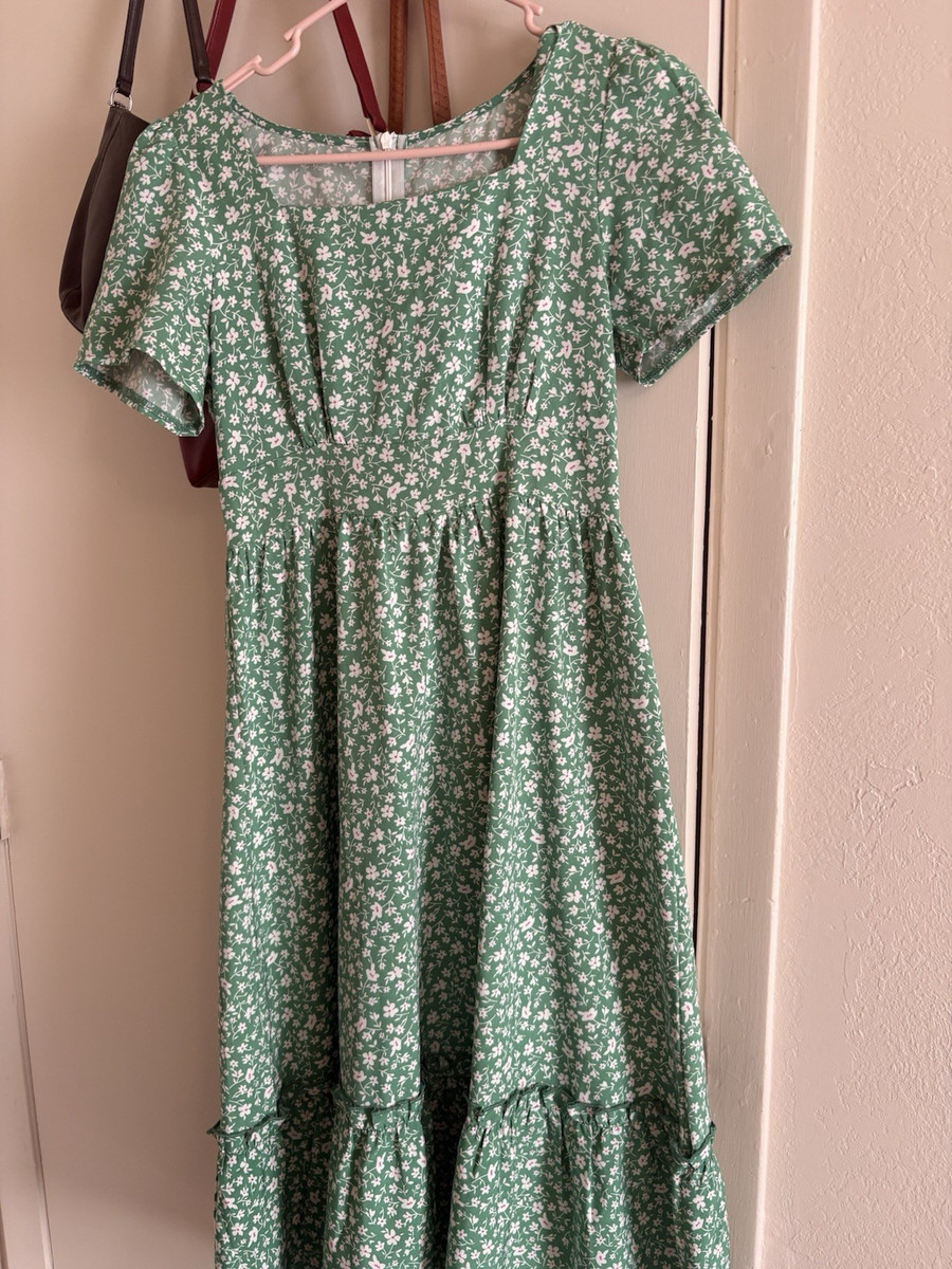 green square neck midi dress Green Floral Square Neck Midi Dress
