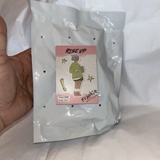 Pop Mart Rise Up Peach RiotFrankie The Boss Figure