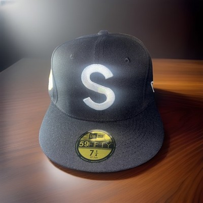 New Era 59Fifty Supreme S Logo SFitted Hat Size 71/4black 