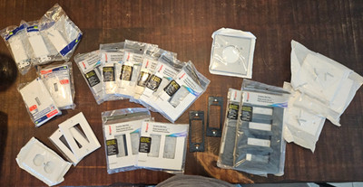 10 Legrand radiant  Screwless Decora Wall Plate Assorted colors and gang