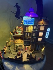 Lemax Spooky Town Haunted Hotel Haven Halloween Village Illuminated 2020