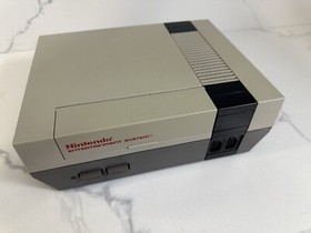 NES Nintendo OEM Console, 2 Controllers, 6 Game Bundle Lot - New 72 Pin - Tested