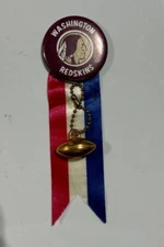 WASHINGTON REDSKINS NFL FOOTBALL VINTAGE 1960's PINBACK/BUTTON NEAR MINT