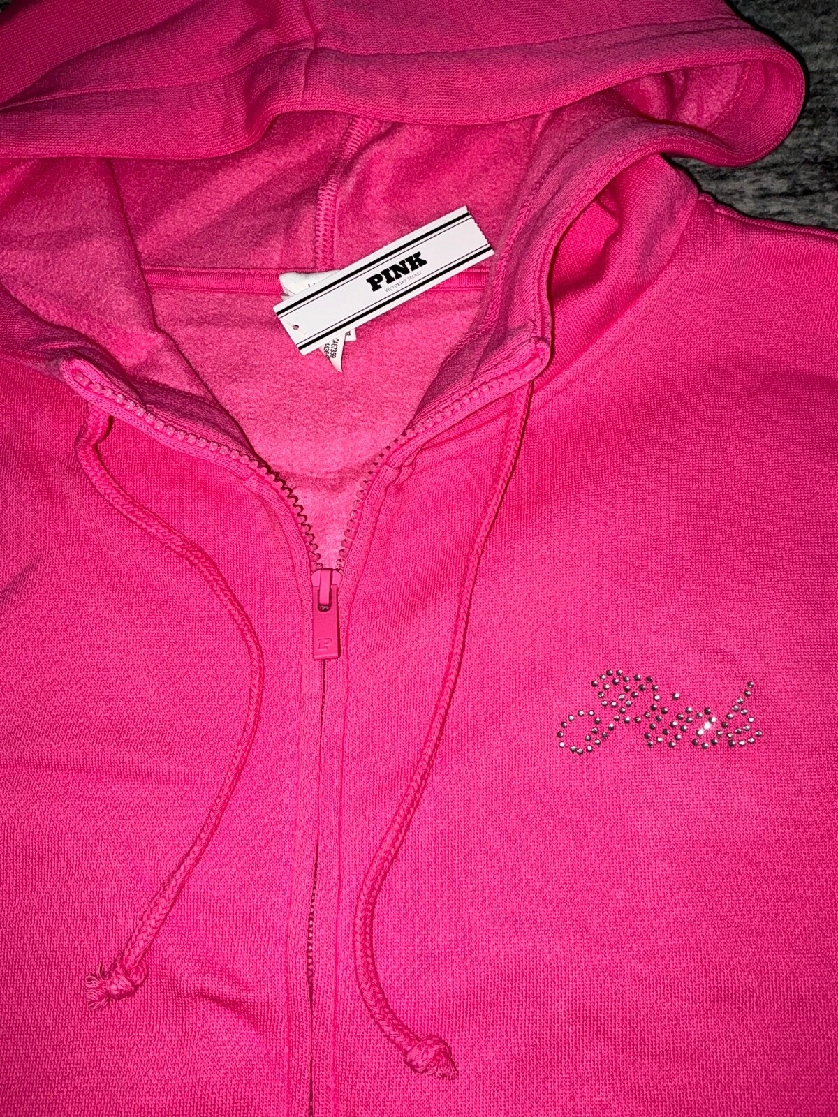 UNDERCOVER Felpa con cappuccio e zip intera Victoria's Secret rosa Bling + set pantaloni campus Carmine Rose L?