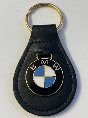 NICE 1970s VINTAGE N.O.S. CLOISONNÉ  BMW  METAL LEATHER KEYCHAIN RING FOB  LQQK