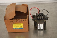 SCHNEIDER ELECTRIC SQUARE D 9070TF750D1 TRANSFORMER CONTROL 750VA 240/480V-120V