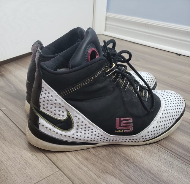 nike lebron james 2