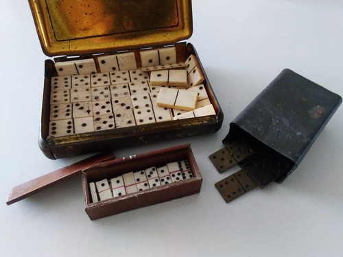 Antique Miniature Dominoes Napoleonic? Prisoner of War? Trench Art? bone & brass - Bild 19 von 24