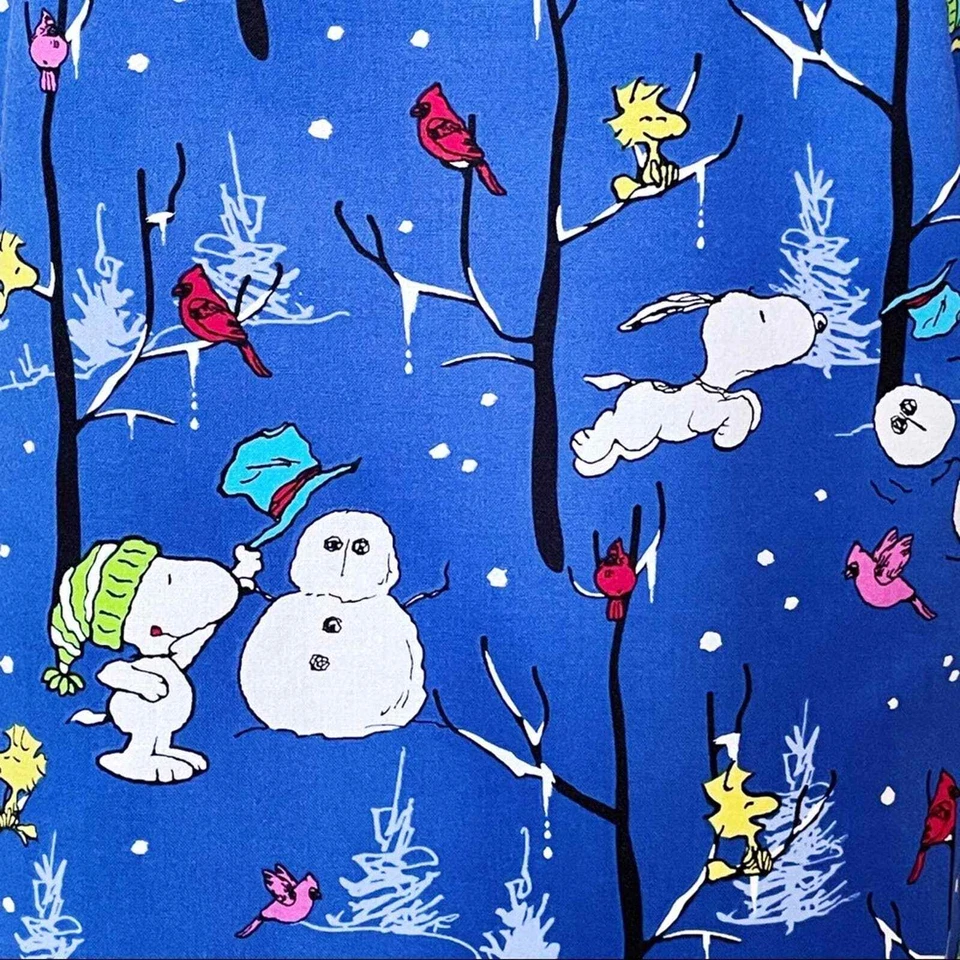 Peanuts Snoopy Loves Snow Scrub Top - Image 3 of 4