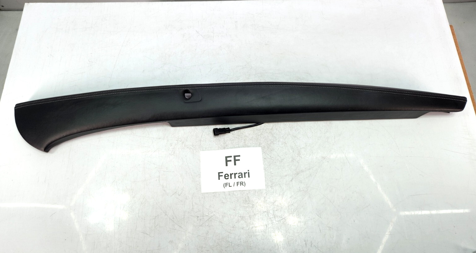 ✅ 11-16 OEM Ferrari FF Front Right Passenger Door Panel Armrest Black Leather*