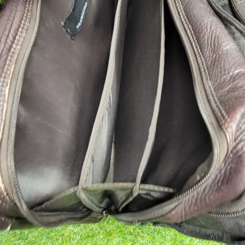 Wilson's Leather Laptop travel Bag Distressed! - Picture 11 of 24