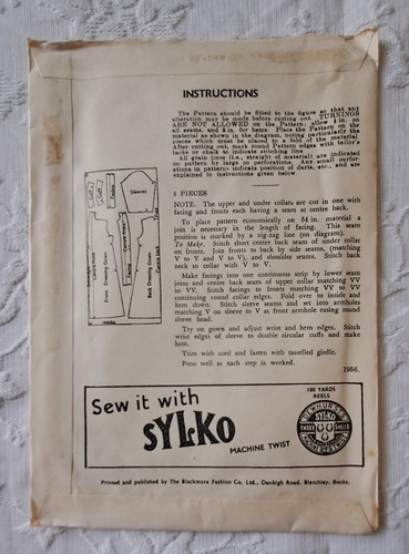 1950s Blackmore Paper Sewing Dress Pattern Dressing Gown 2-4 Years Girls - Picture 2 of 2