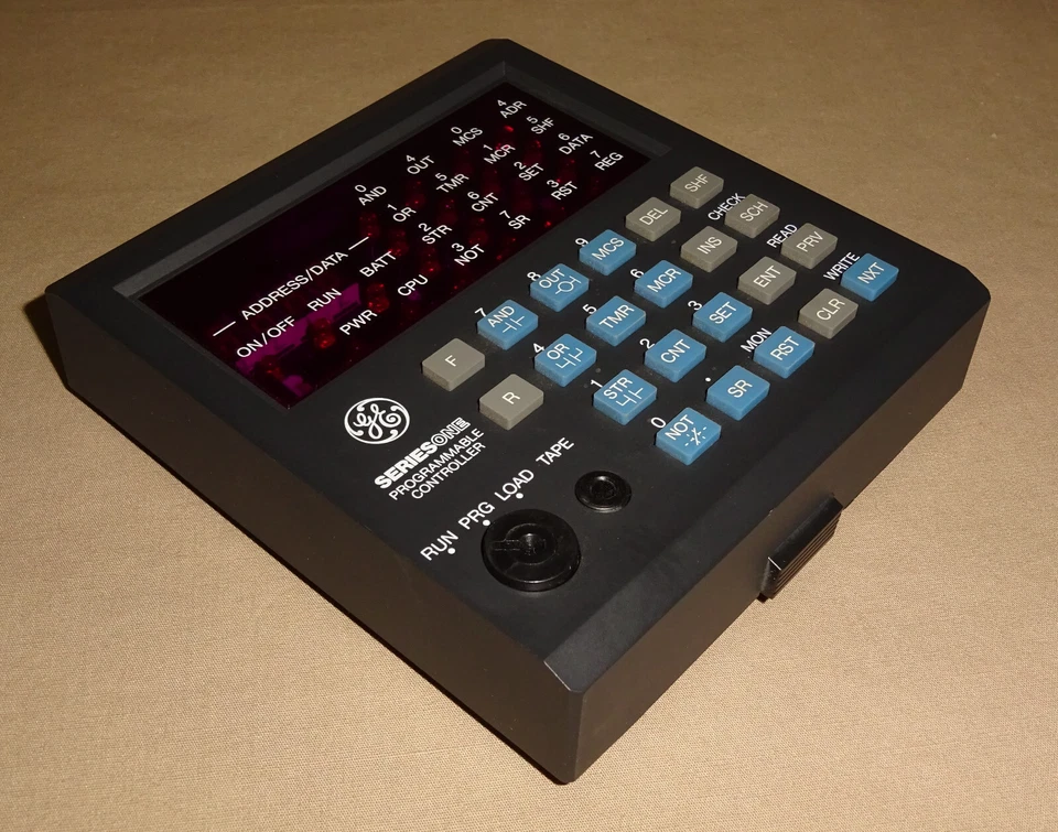 General Electric IC610PRG105A Programmer Controller Series One NEW - Image 2 of 4