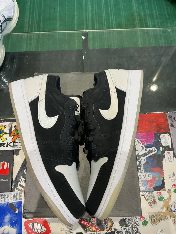 Talla 9.5 - Jordan 1 Low SE Diamond Foto 4 de 4