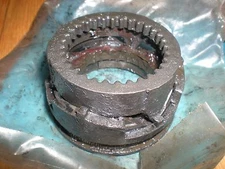 NOS 1985 86 FORD TRUCK FRONT AXLE AUTOMATIC LOCKING HUB CAM E5TZ-3B477-A