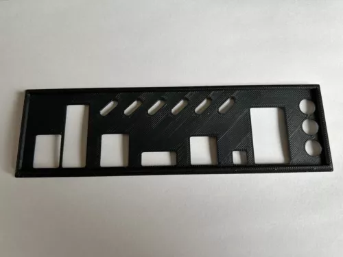 Gigabyte B550 UD AC IO Shield