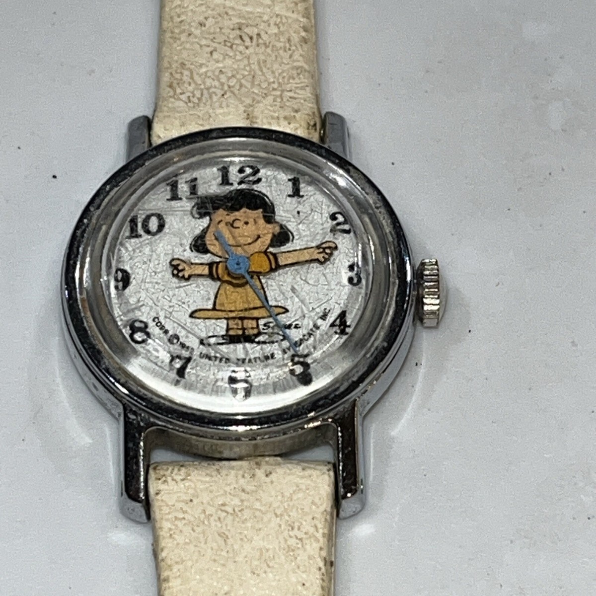 Vintage 1952 Schulz United Feature Syndicate Watch Lucy Peanuts