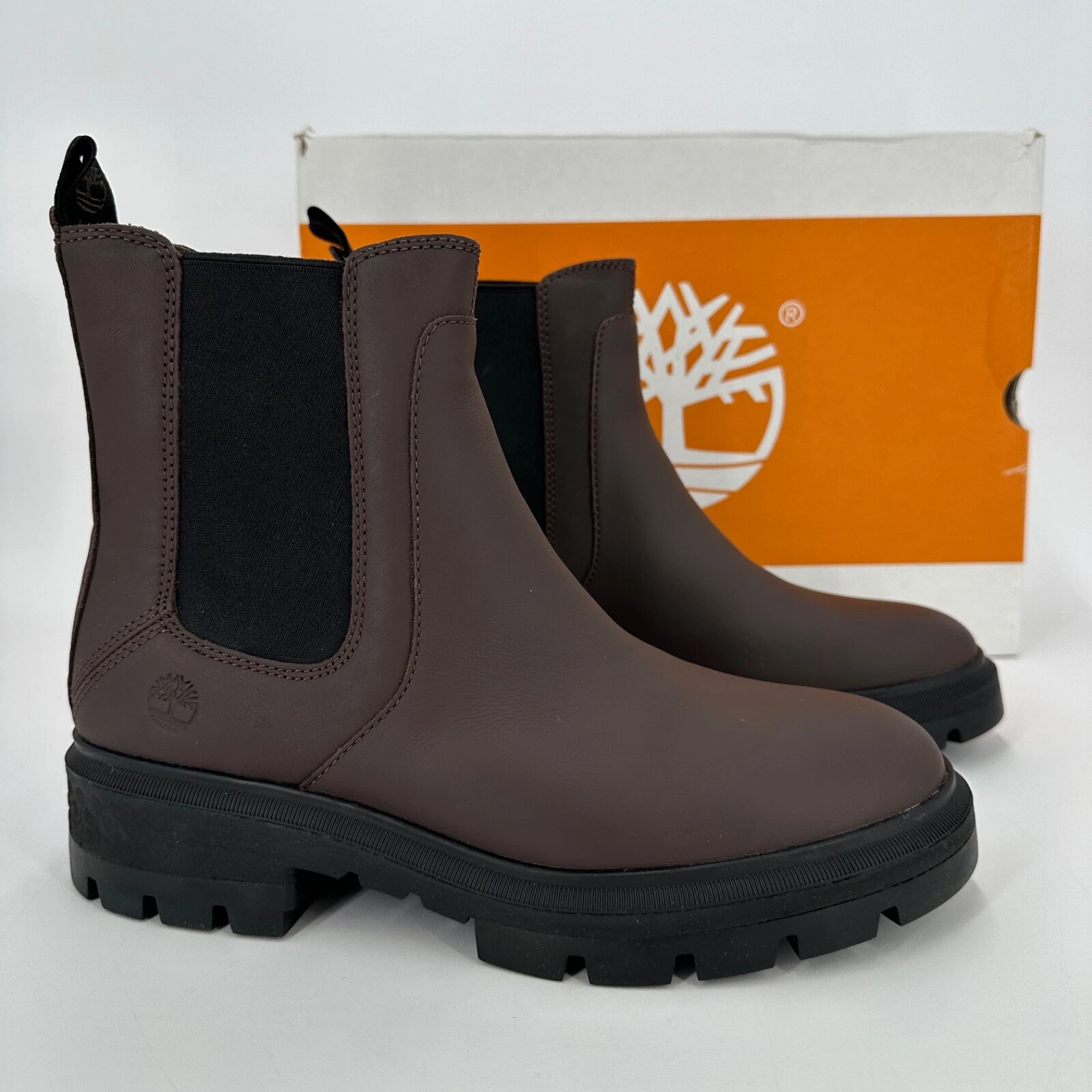 Timberland Women's Cortina Valley Brown Leather Chelsea Boots size 6 Lug Sole