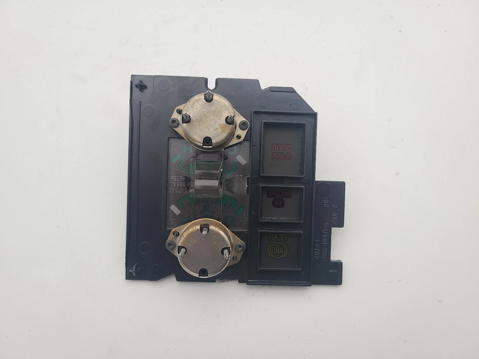 Комплект датчиков давления масла и охлаждающей жидкости для приборов Ford Aerostar 1992-1997 годов выпуска от оригинального производителя - Изображение 3 из 4