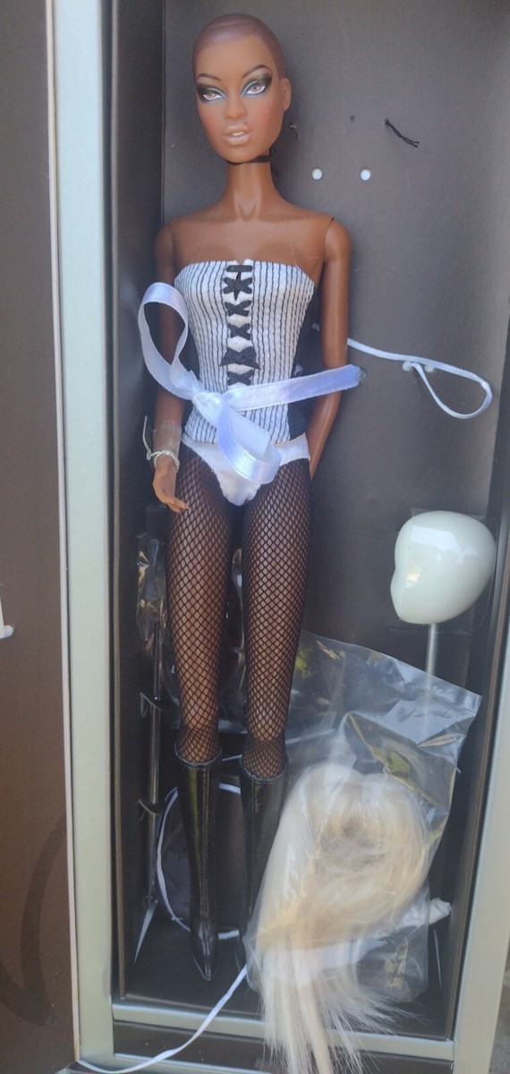 Integrity Toys Urban Antoinette Adele Makeda Fashion Royalty