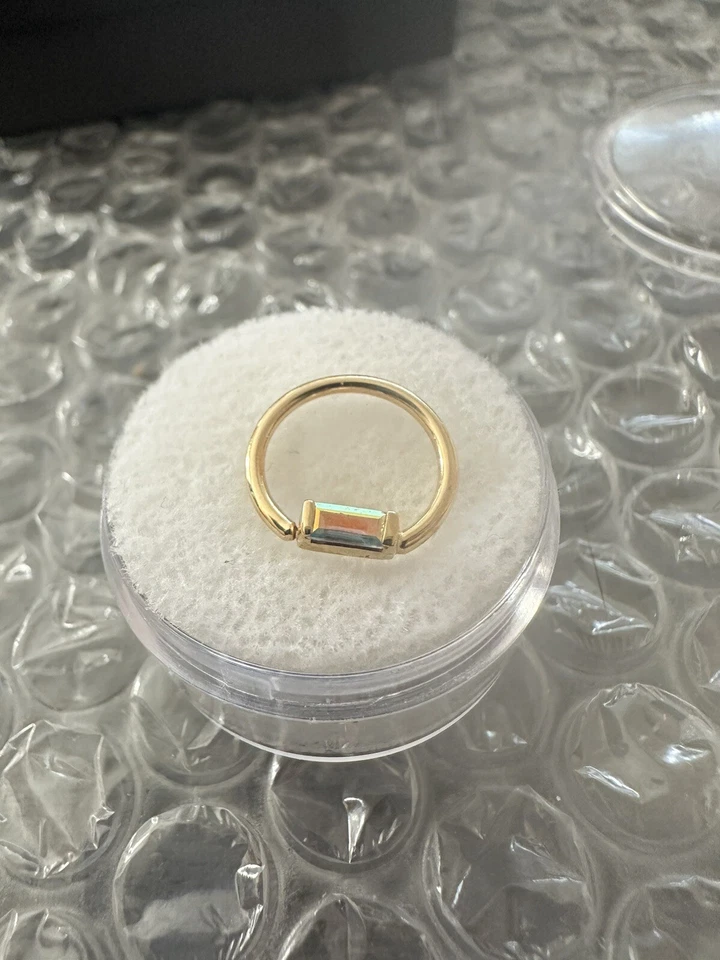 Anillo NorVoch Oro Amarillo 14k 16G 11/32 9MM Niebla Mercurio Baguette Gema Costura Foto 4 de 4