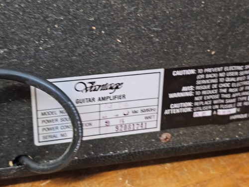 Vantage Microlead VG- 15 Practice Amp 250 V Black Guitar Speaker 35 x 20 x 32cm - Picture 19 of 24