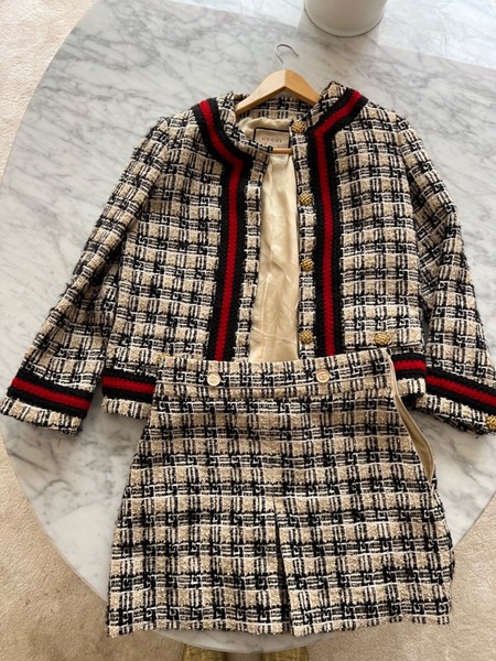 gucci mujer traje