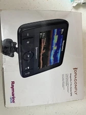 Raymarine Dragonfly 7 Pro Sonar GPS Fishfinder E70320 Chartplotter 7 Inch