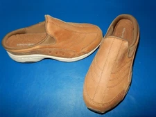 NWOB Easy Spirit 'Traveltime' Tan Brown Suede Mules - 7.5