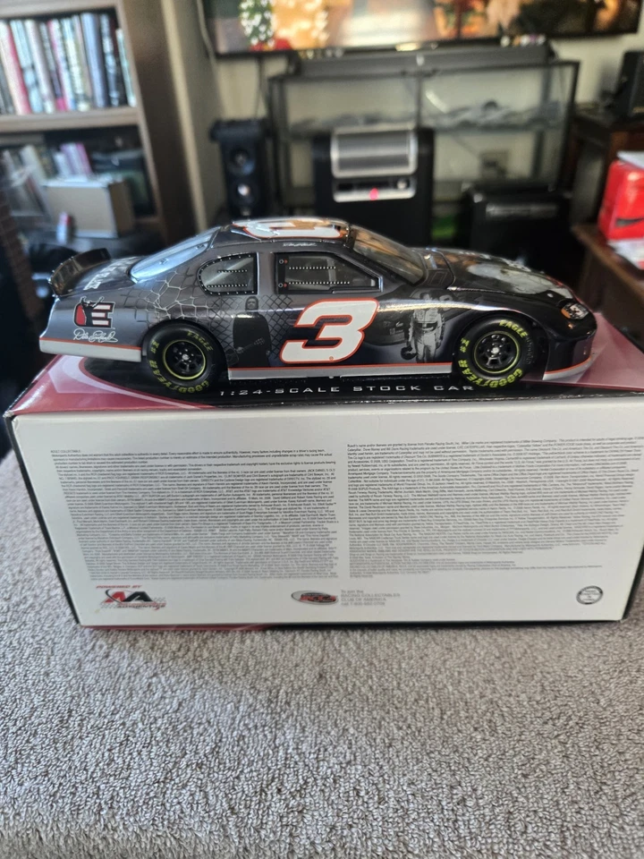 Dale Earnhardt Escala 1/24 Hombre de Negro Dale Earnhardt Jonny Cash Die Cast Foto 4 de 4