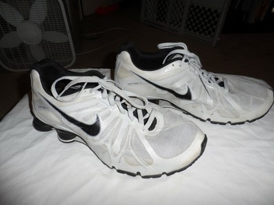 nike turbo shox 13
