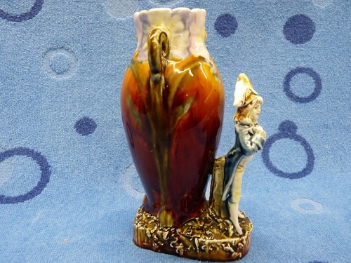 Antique Victorian Figural Vase Floral Majolica - Picture 3 of 11